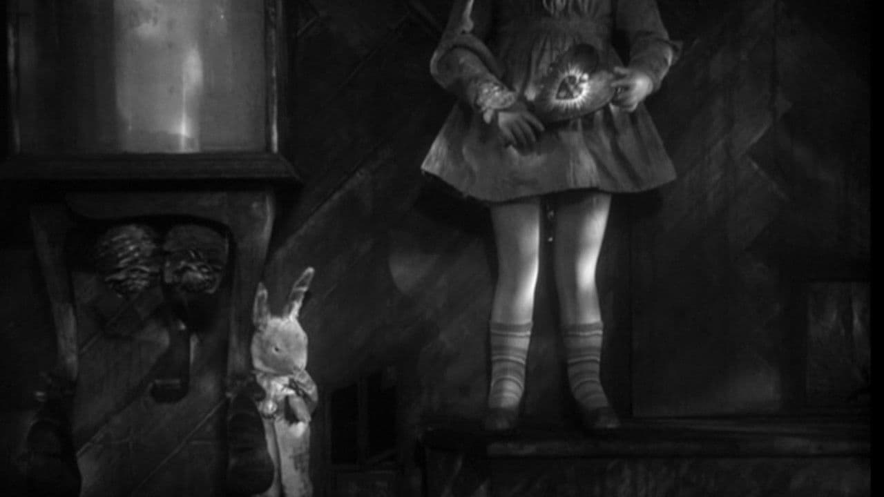 Backdrop – Stille Nacht II: Are We Still Married?