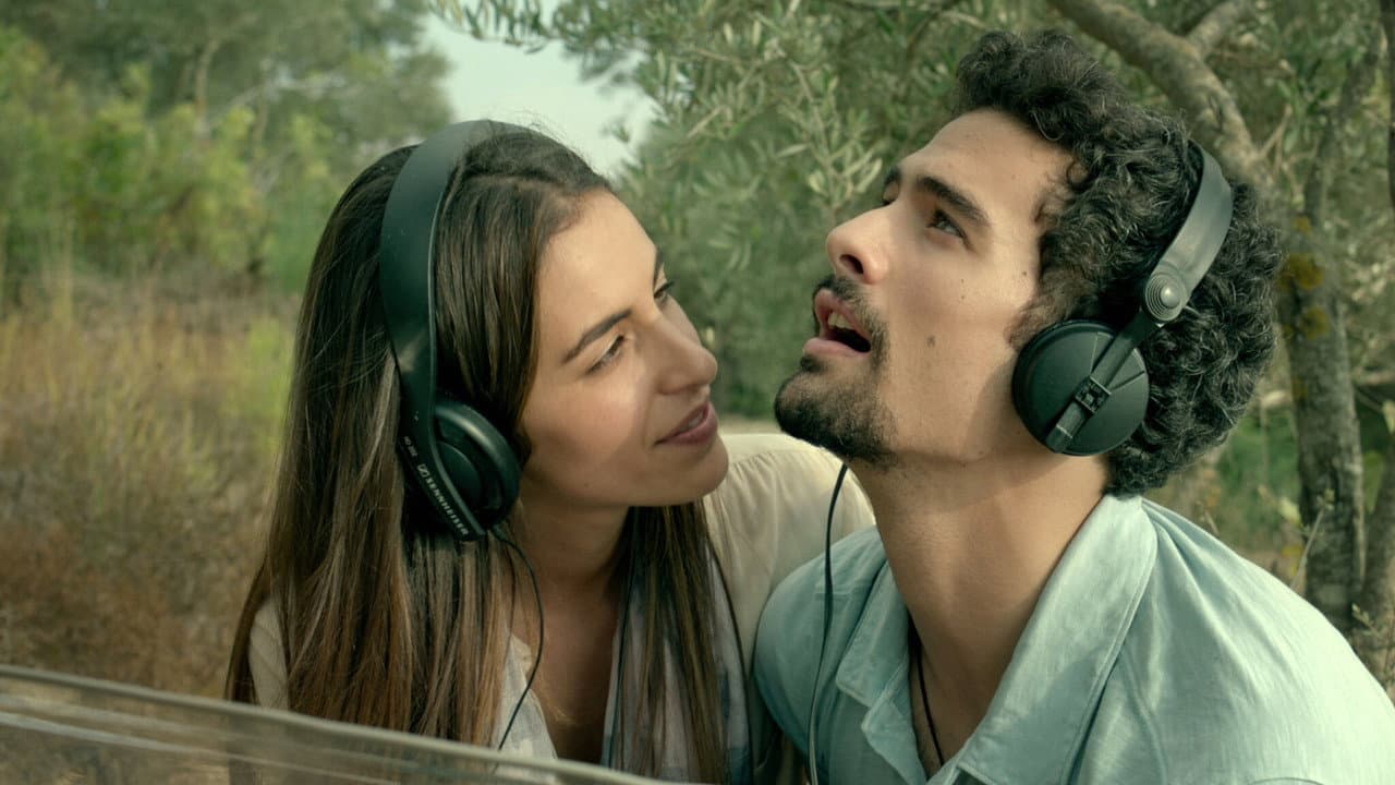 Backdrop – اسمعي