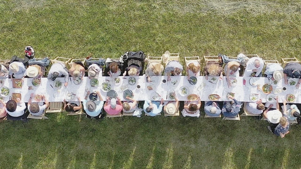 Backdrop – Man in the Field: The Life and Art of Jim Denevan