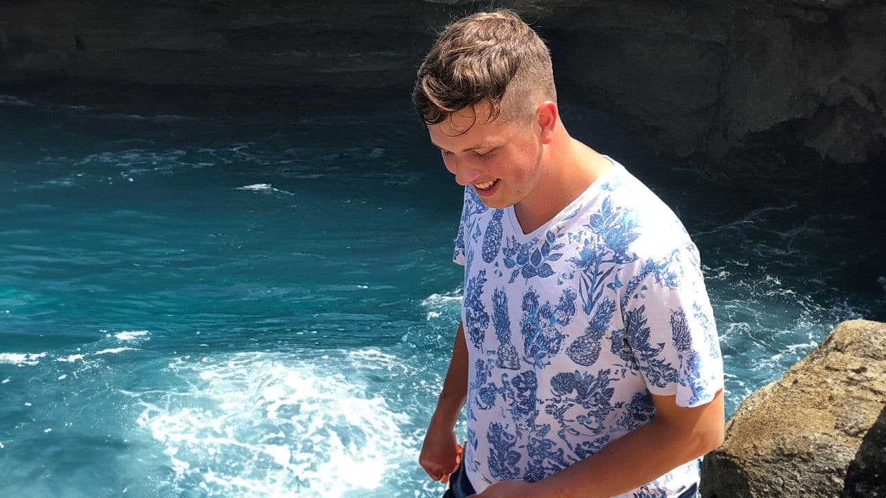 Backdrop – Eindeloos gepest - het verhaal van Daan