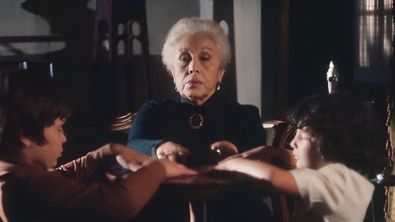 Backdrop – La tía Alejandra