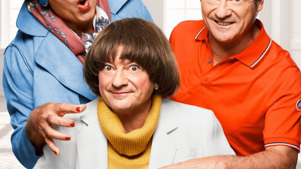 Backdrop – Les Chevaliers du Fiel : Mamie d'enfer