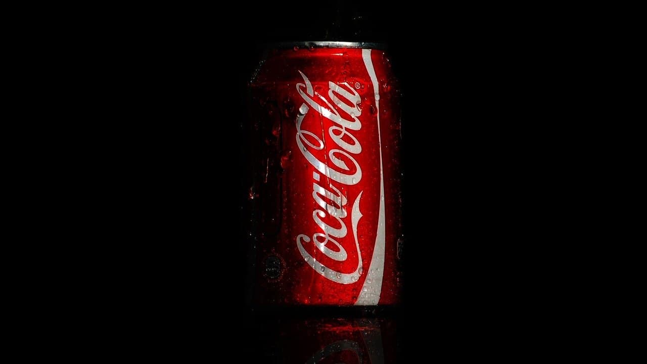 Backdrop – La folle histoire de Coca-Cola