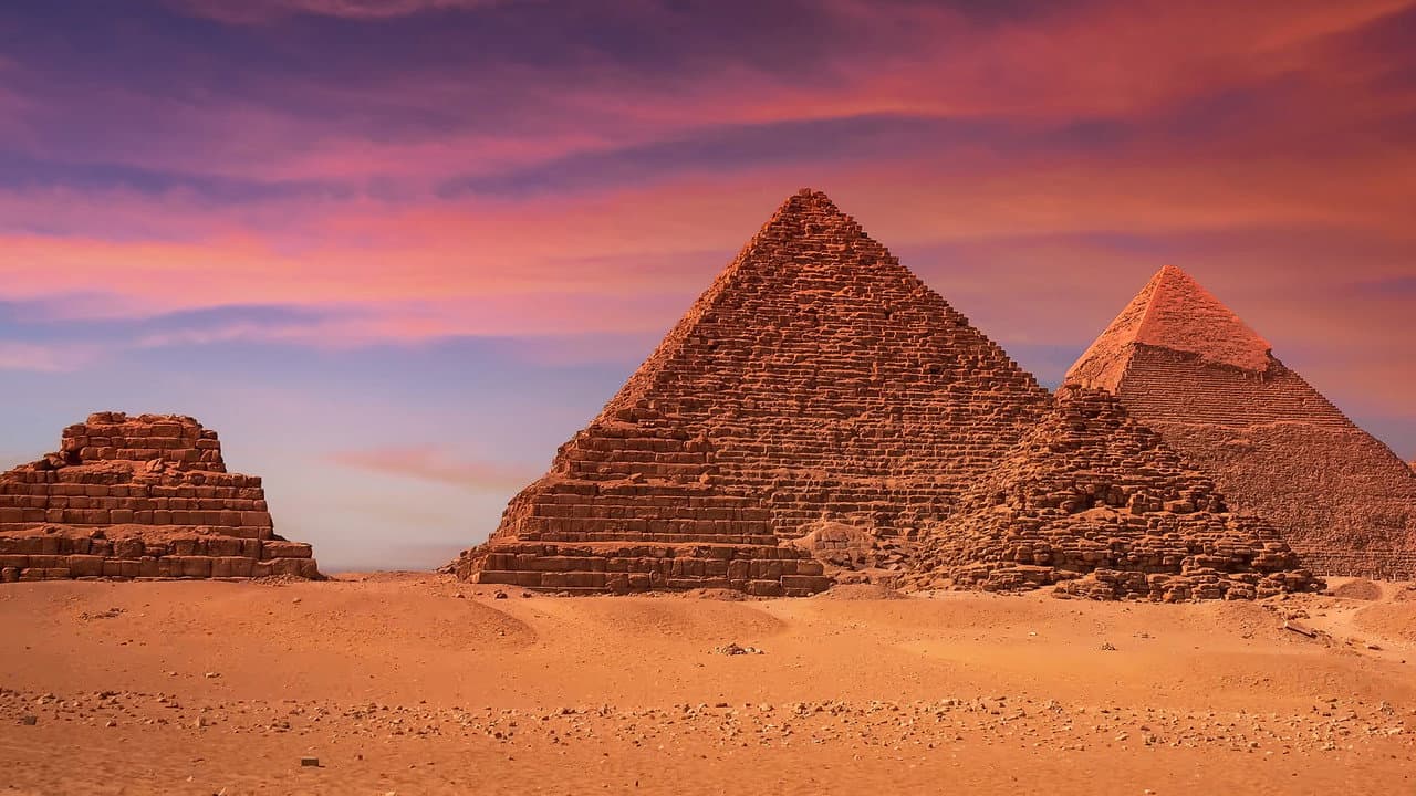 Backdrop – Decoding Saqqara