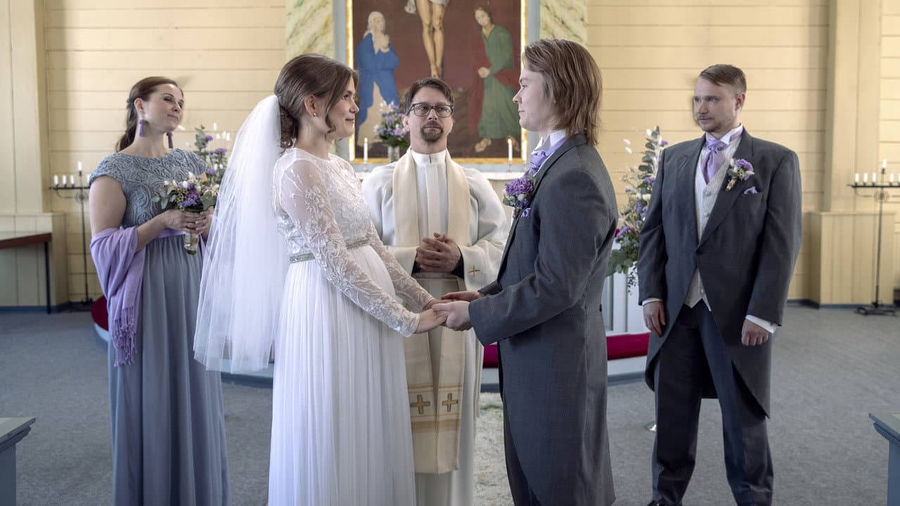 Backdrop – Huonot naiset