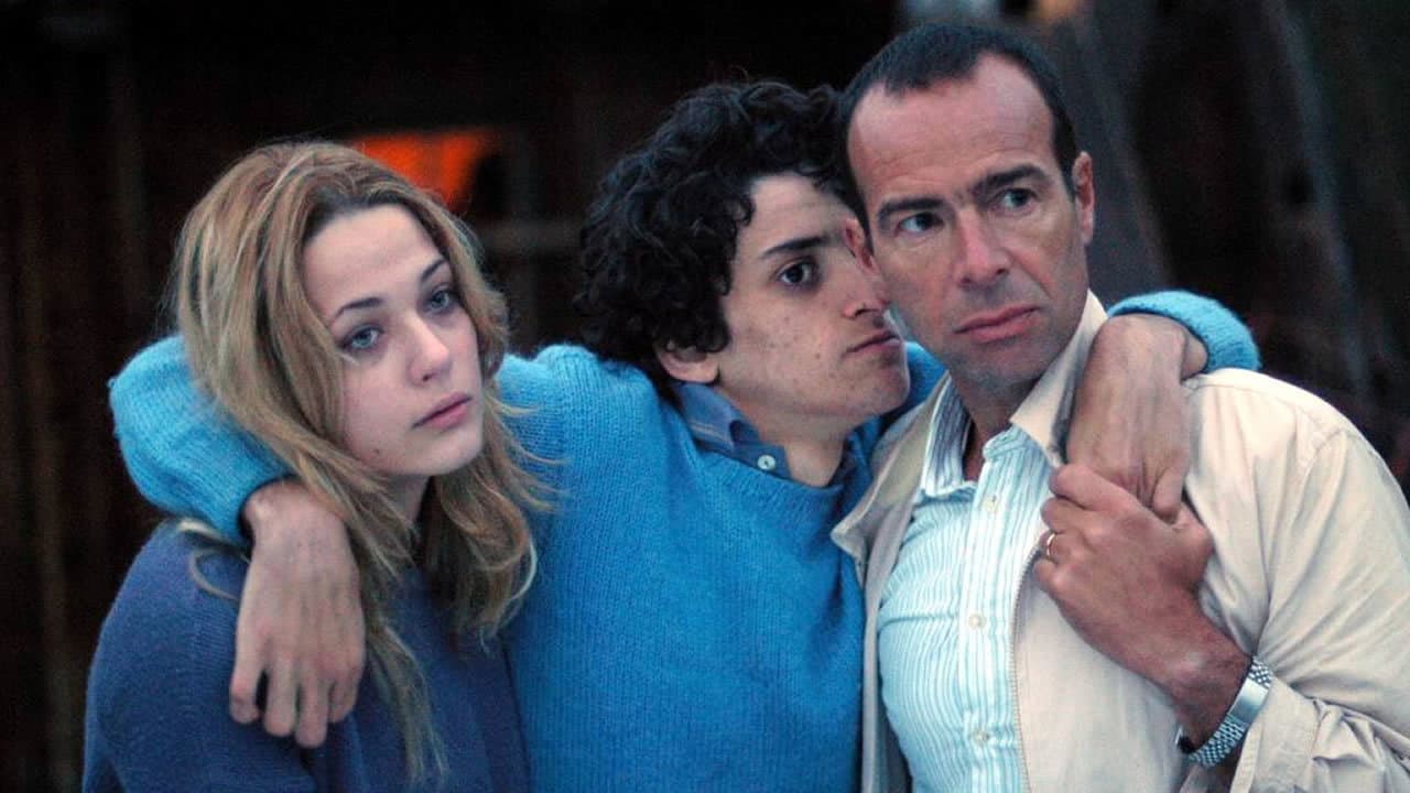 Backdrop – Mai + come prima