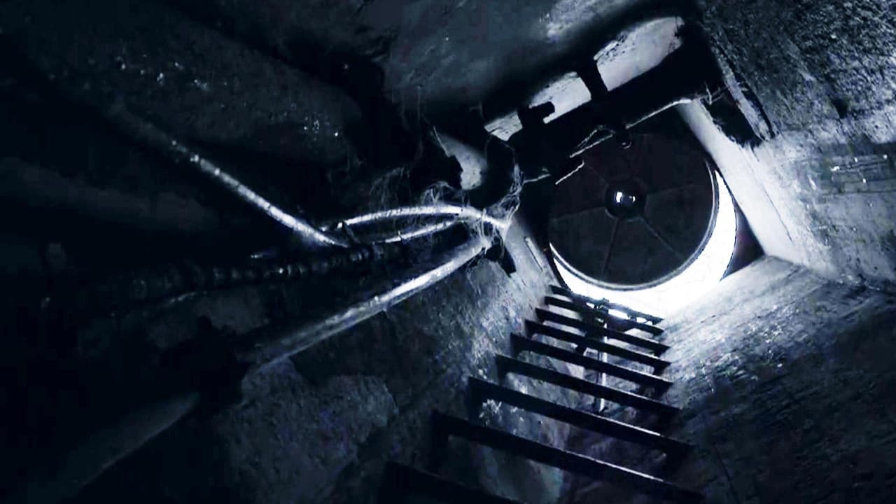 Backdrop – Égouts de Paris : L'Envers de la Ville Lumière