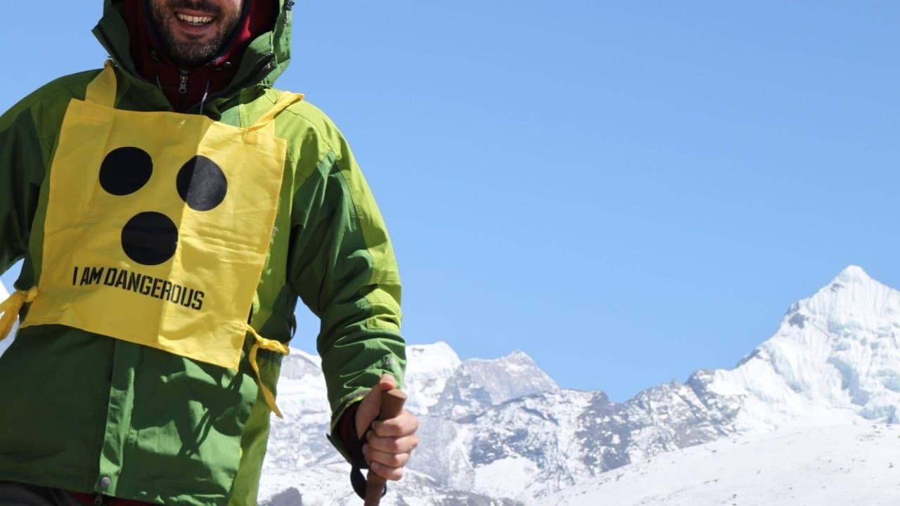 Backdrop – #YellowTheWorld - Everest Edition