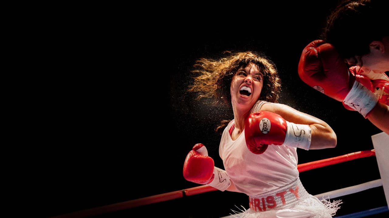 Backdrop – That's Why The Lady Is A Champ