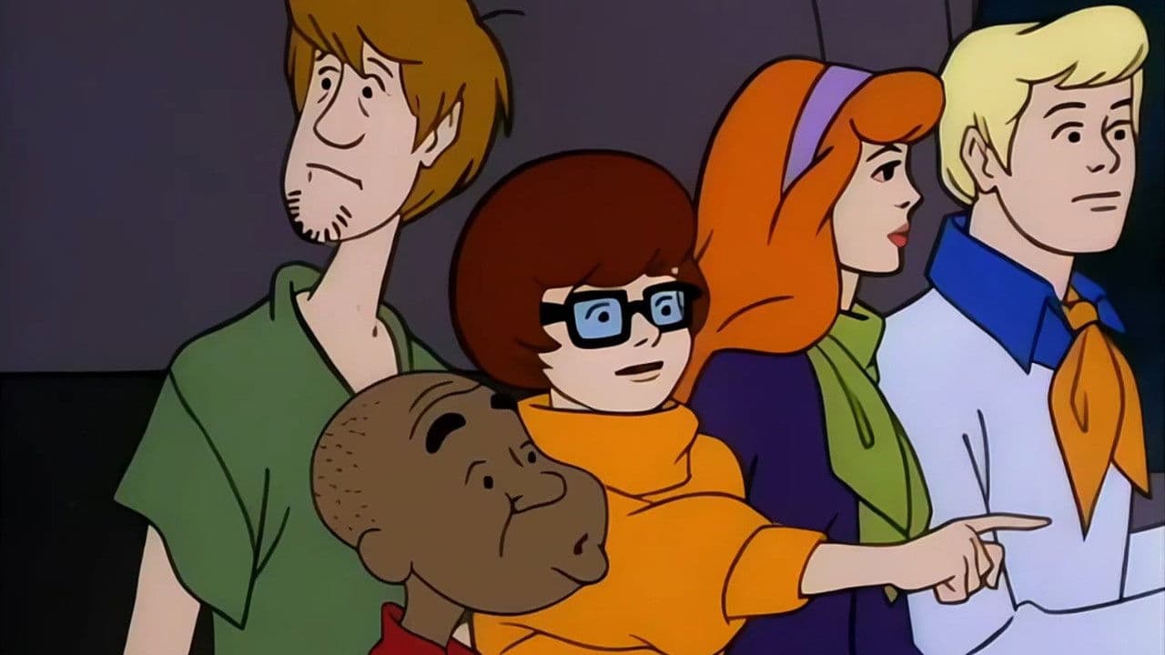 Backdrop – Night of the Living Doo