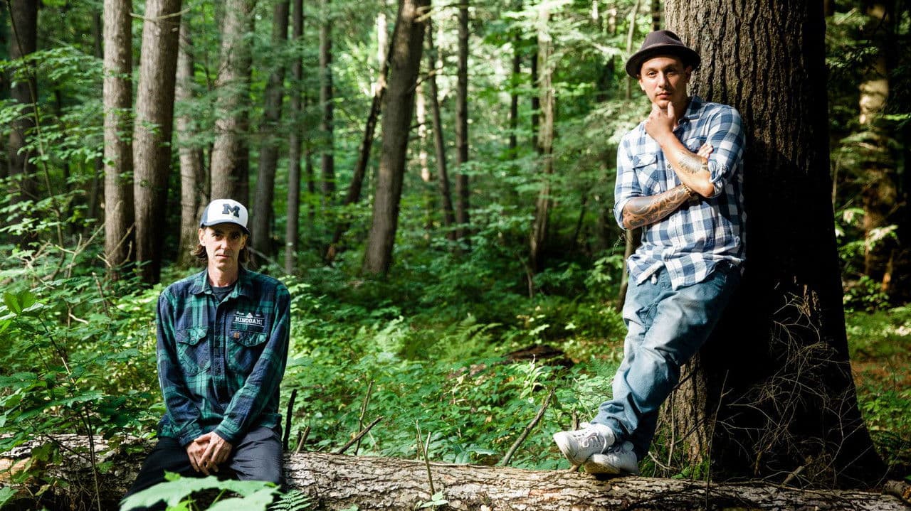 Backdrop – Oka, 30 ans après