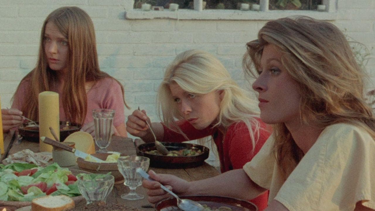 Backdrop – Mijn nachten met Susan, Olga, Albert, Julie, Piet & Sandra