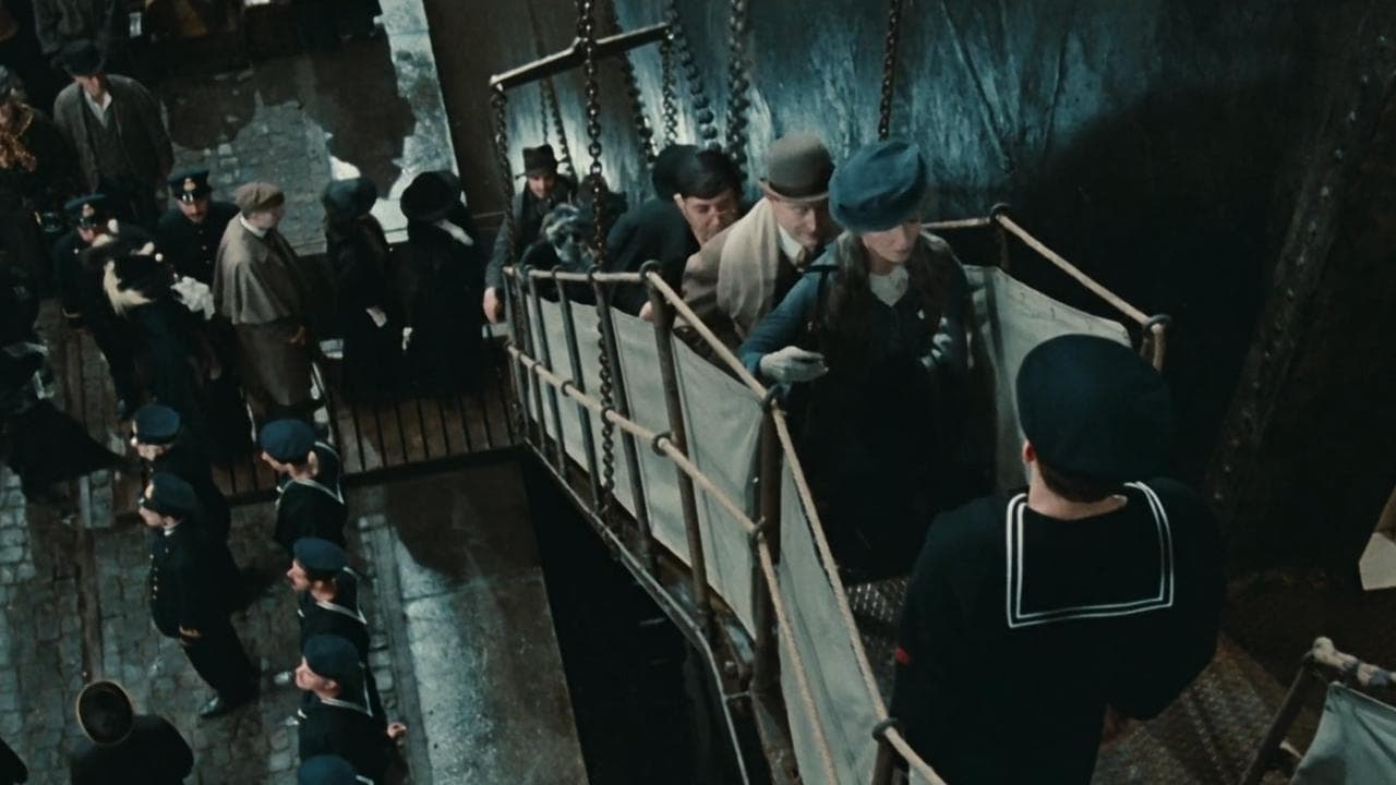 Backdrop – Fellinis Schiff der Träume