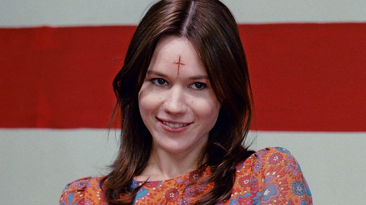 Backdrop – Manson Girl