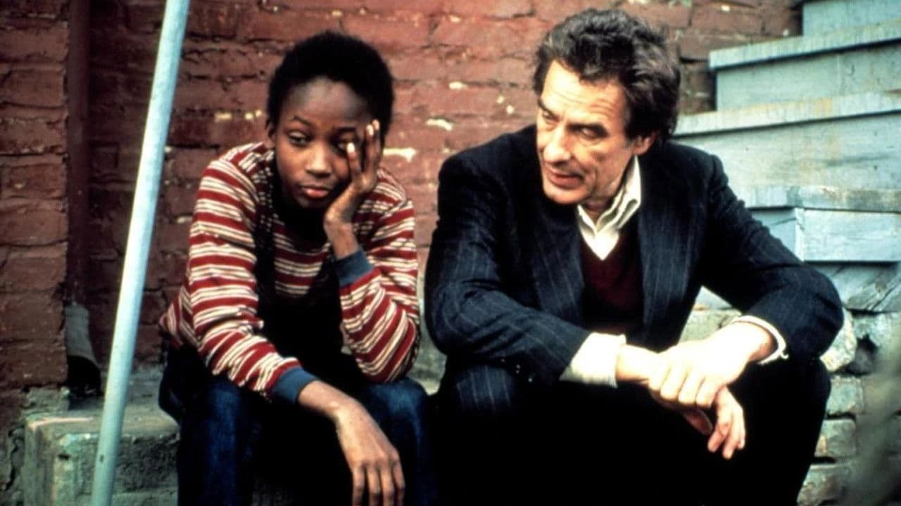 Backdrop – Marvin & Tige