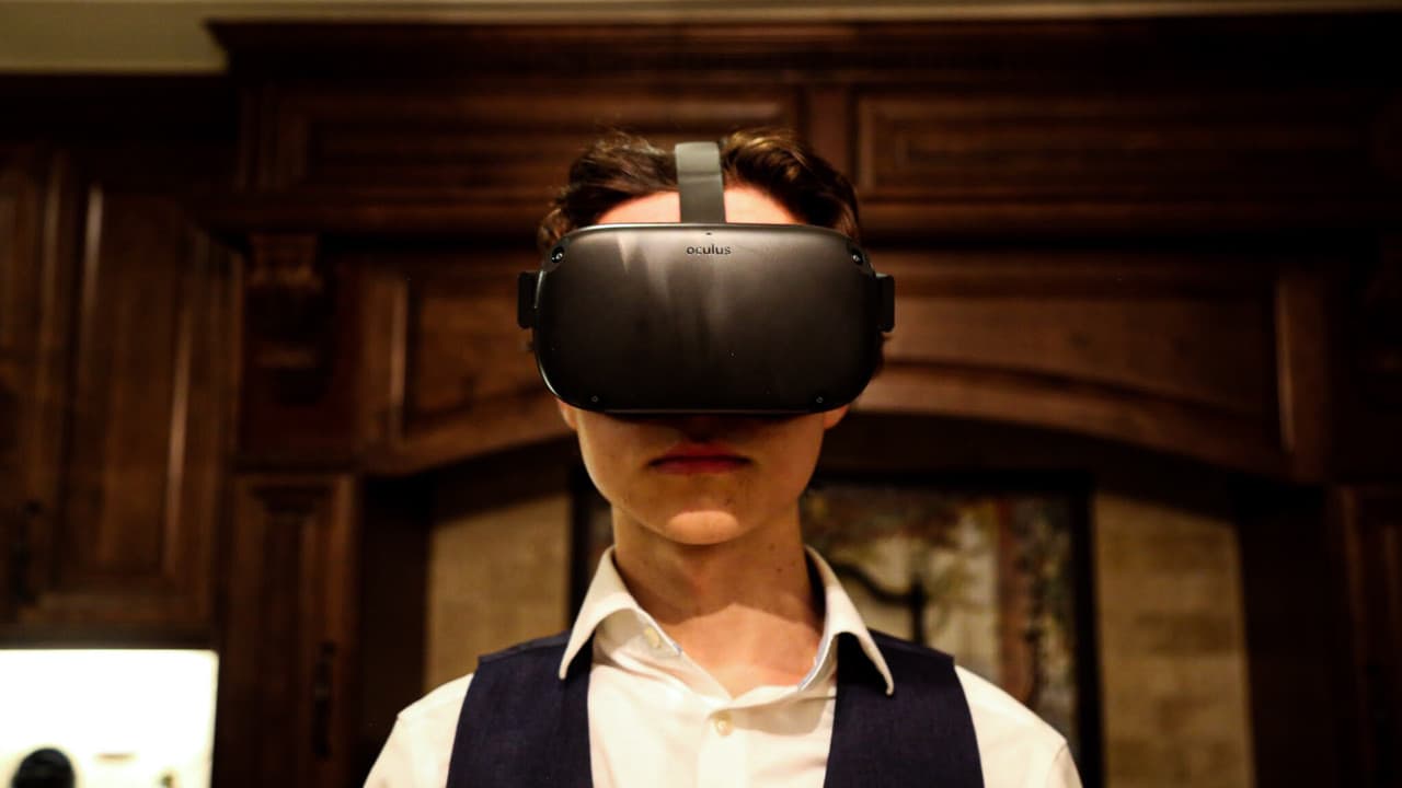 Backdrop – Imitation