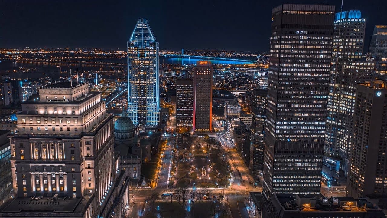 Backdrop – Montréal la nuit
