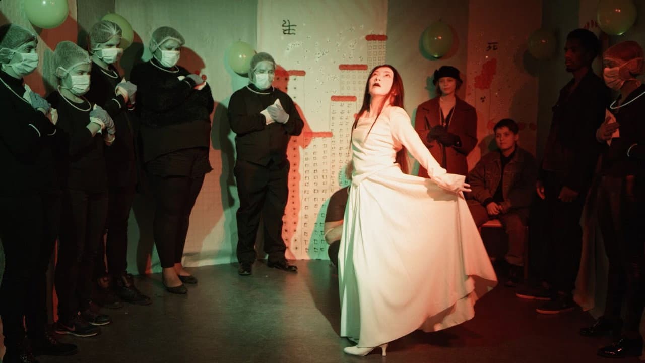 Backdrop – Le Papillon de Fukushima