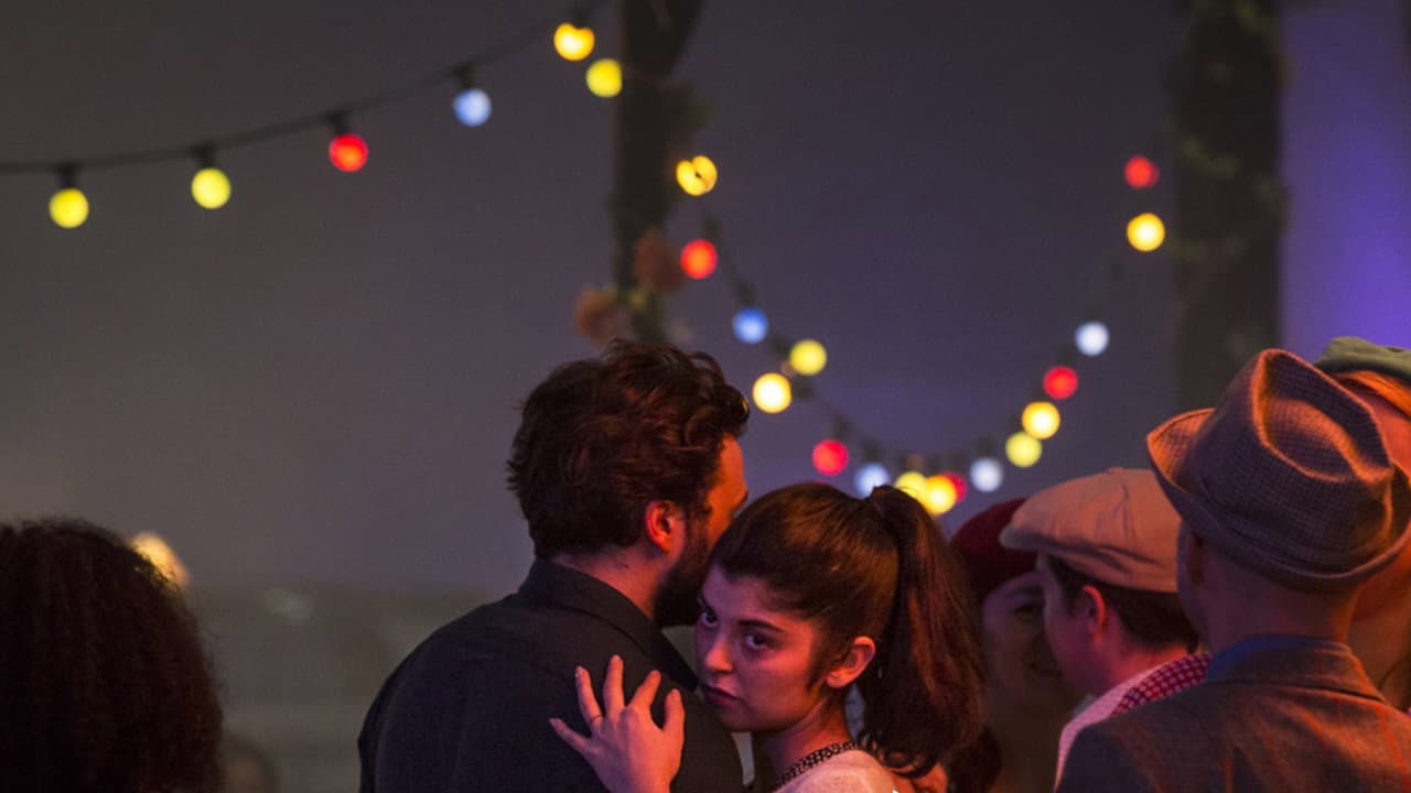 Backdrop – Adieu Bohème