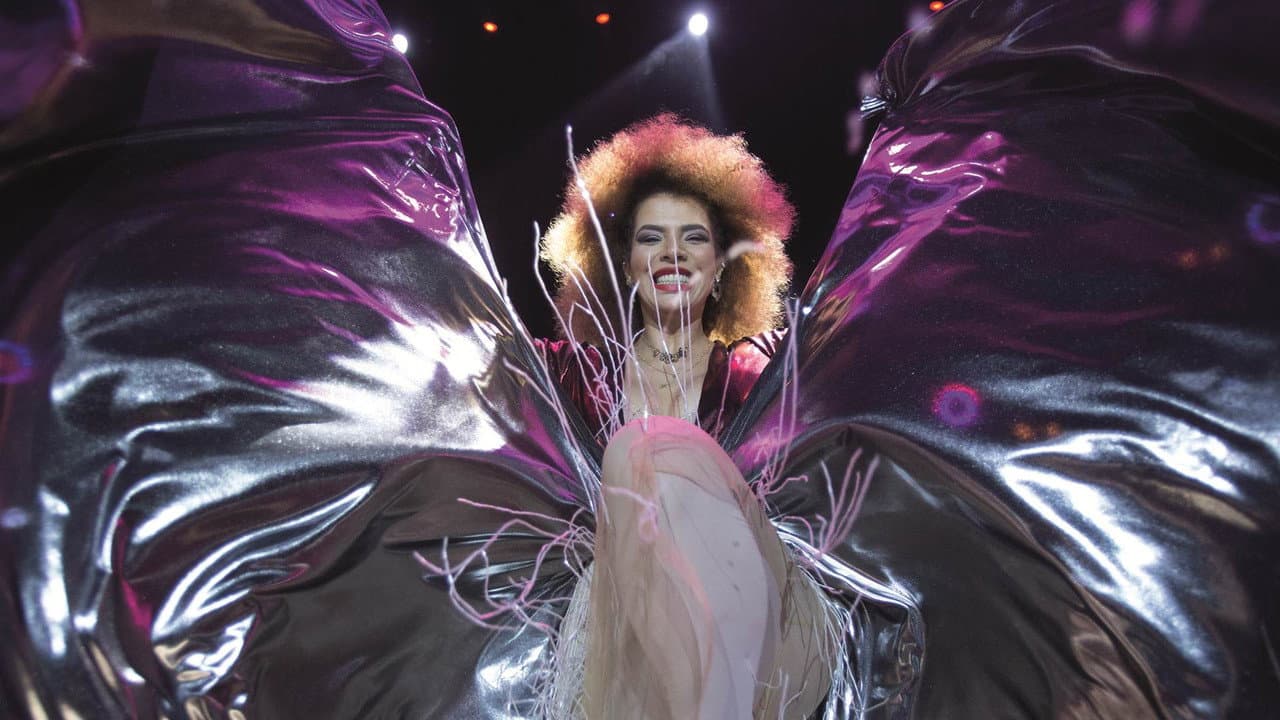 Backdrop – Vanessa da Mata: Caixinha de Música Ao Vivo