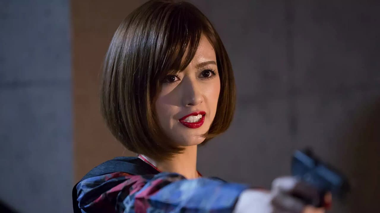 Backdrop – 闇金の女王