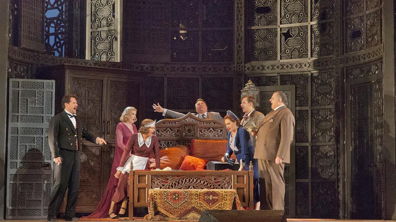 Backdrop – The Metropolitan Opera: Le Nozze Di Figaro