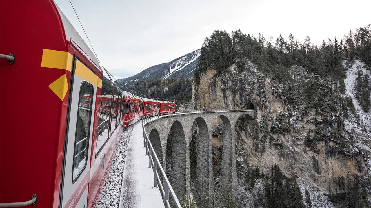 Backdrop – Alpine Train at Christmas