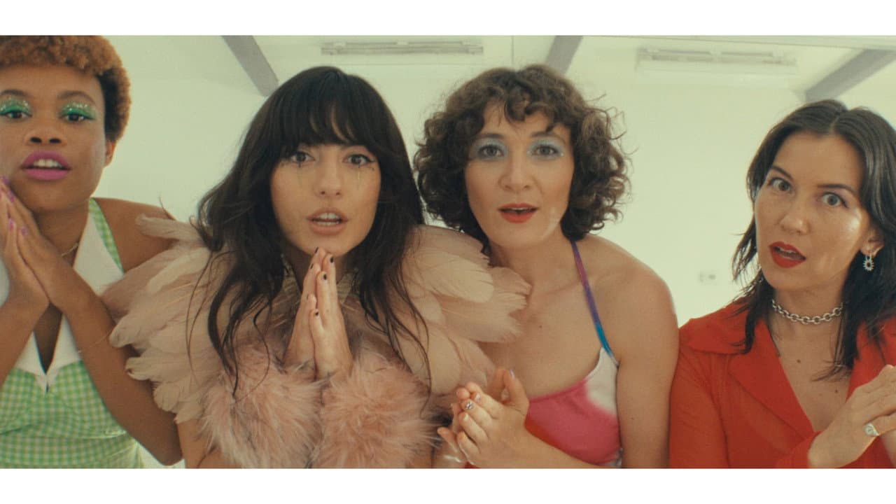 Backdrop – Girl Control