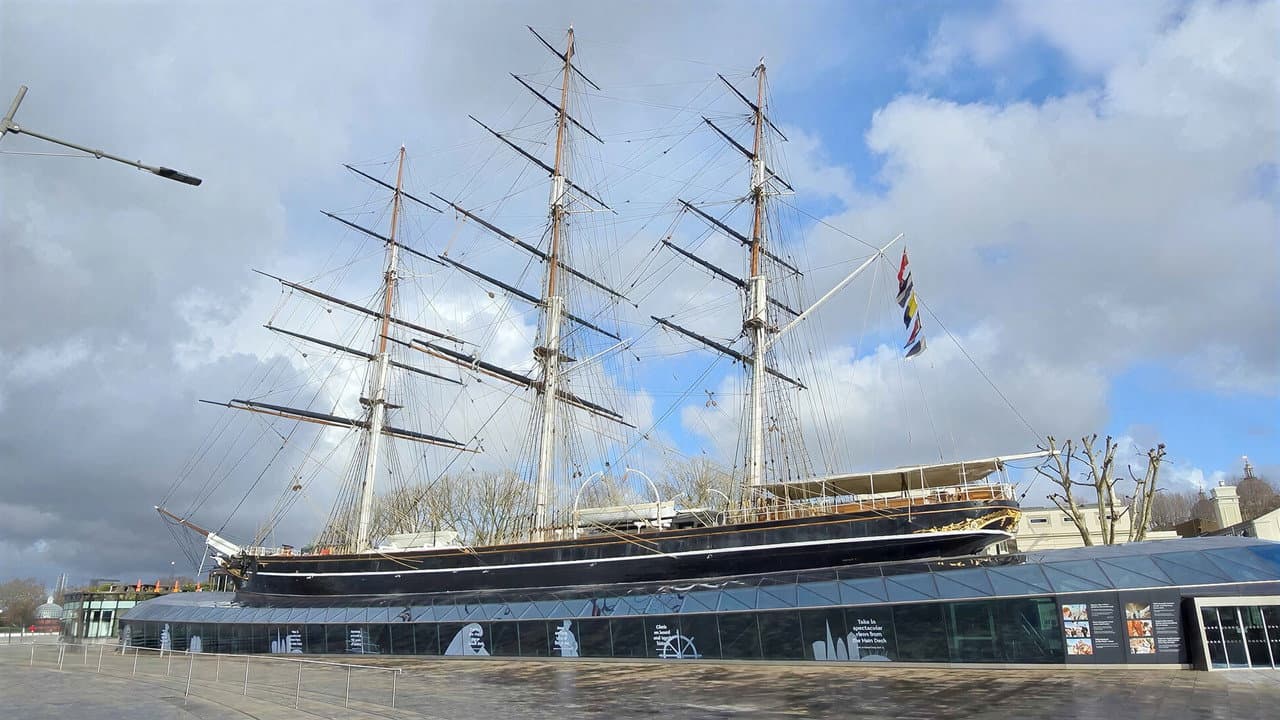 Backdrop – Cutty Sark: Out Of The Ashes