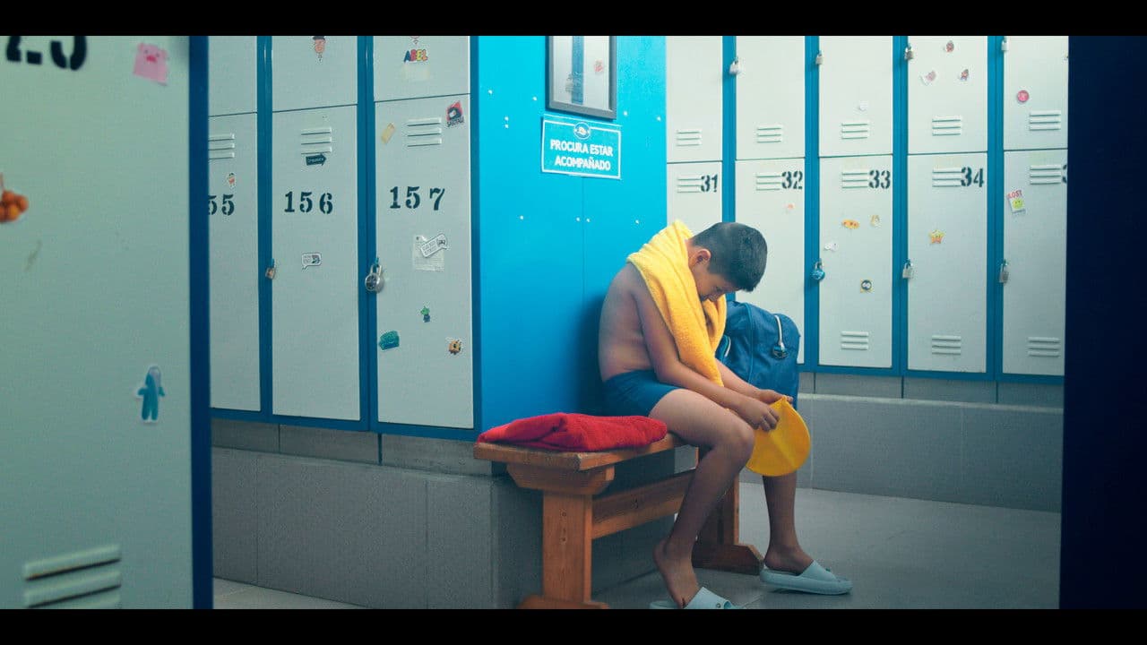 Backdrop – Lecciones de Natación para Novatos