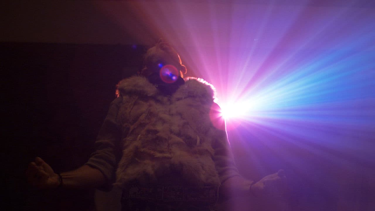 Backdrop – Wallflower