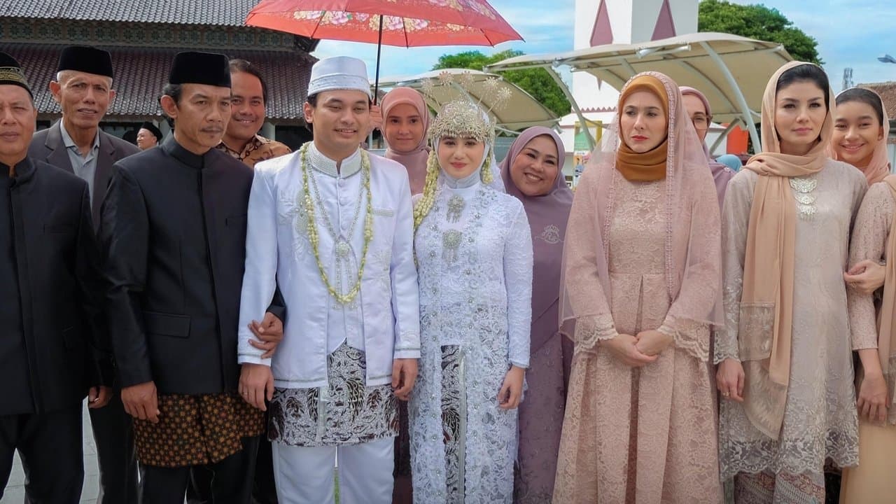 Backdrop – Norma: Antara Mertua dan Menantu