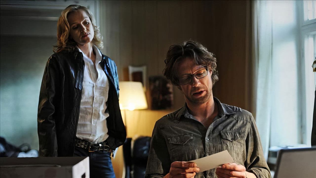 Backdrop – Vares – Pahan suudelma