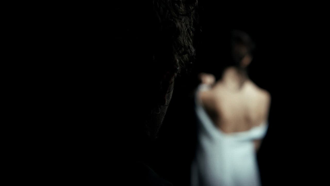 Backdrop – Une Muse