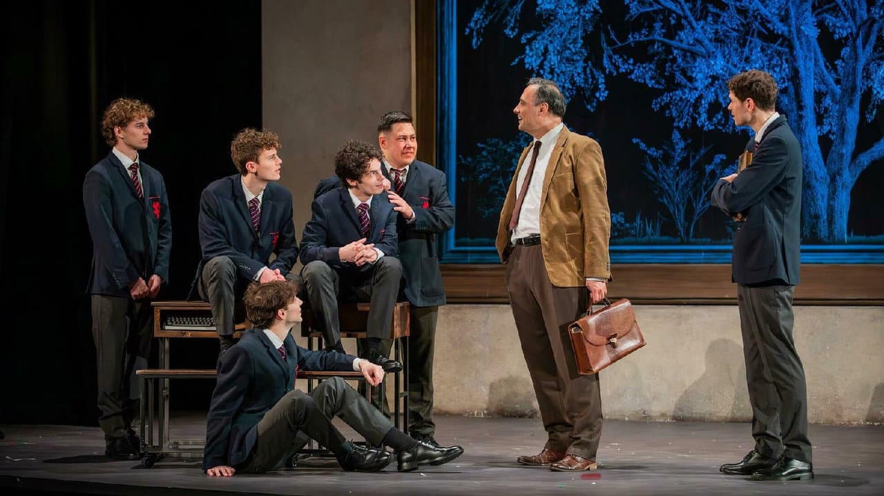 Backdrop – Le Cercle des Poètes disparus