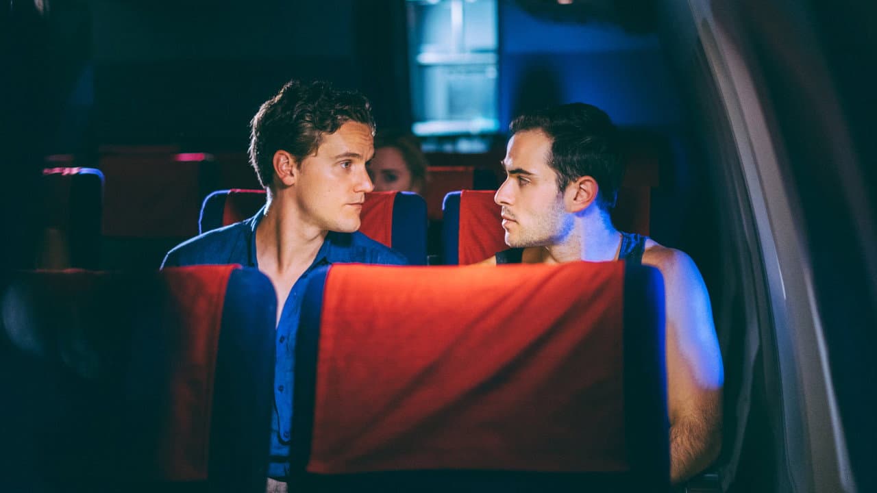 Backdrop – Turbulence