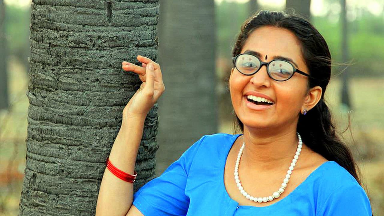 Backdrop – ഒറ്റമന്ദാരം