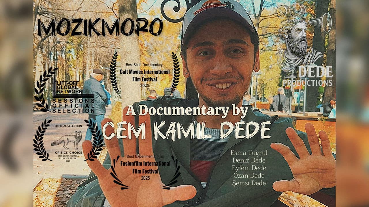 Backdrop – MozikMoro