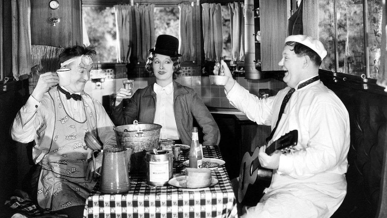 Backdrop – Dick und Doof - Selige Campingfreuden