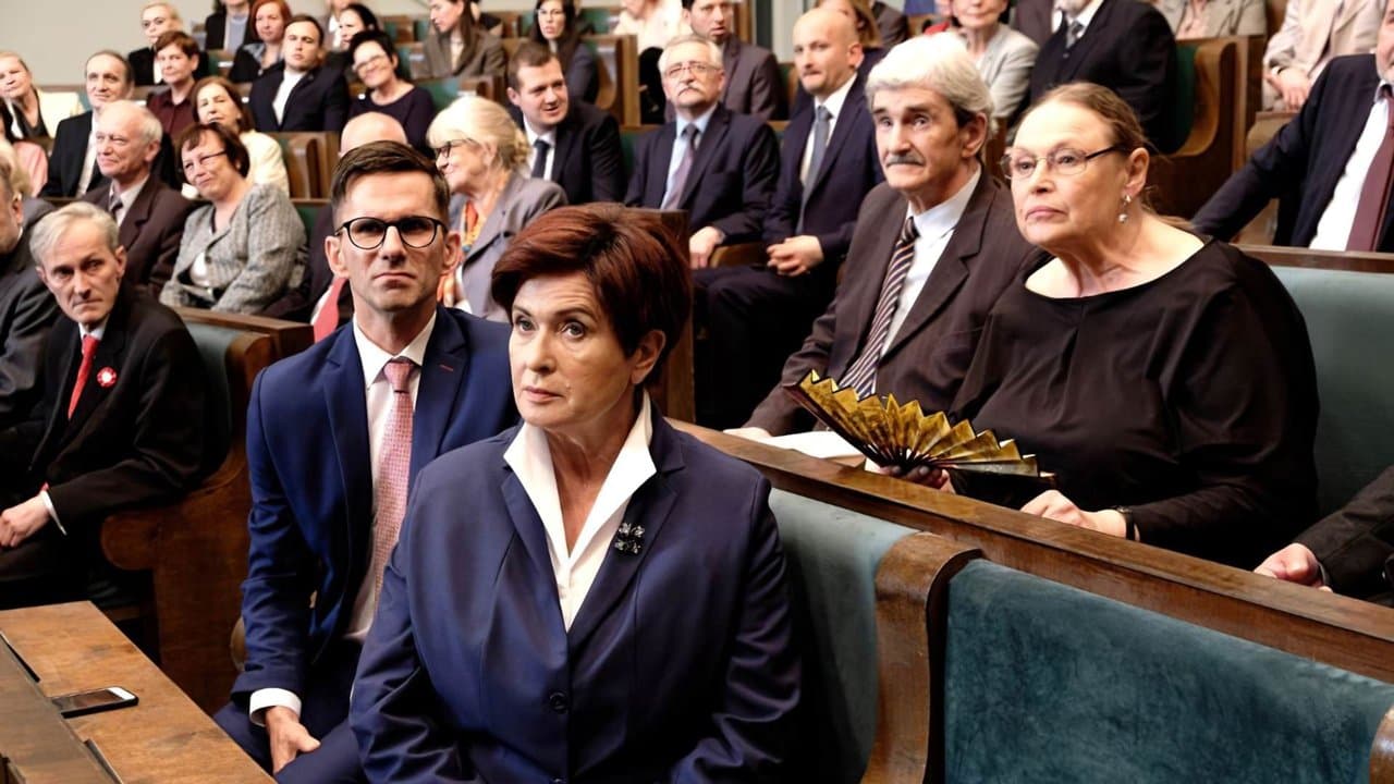 Backdrop – Polityka