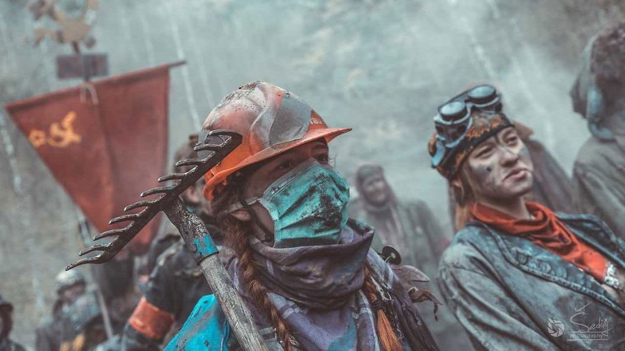 Backdrop – Mad Marx