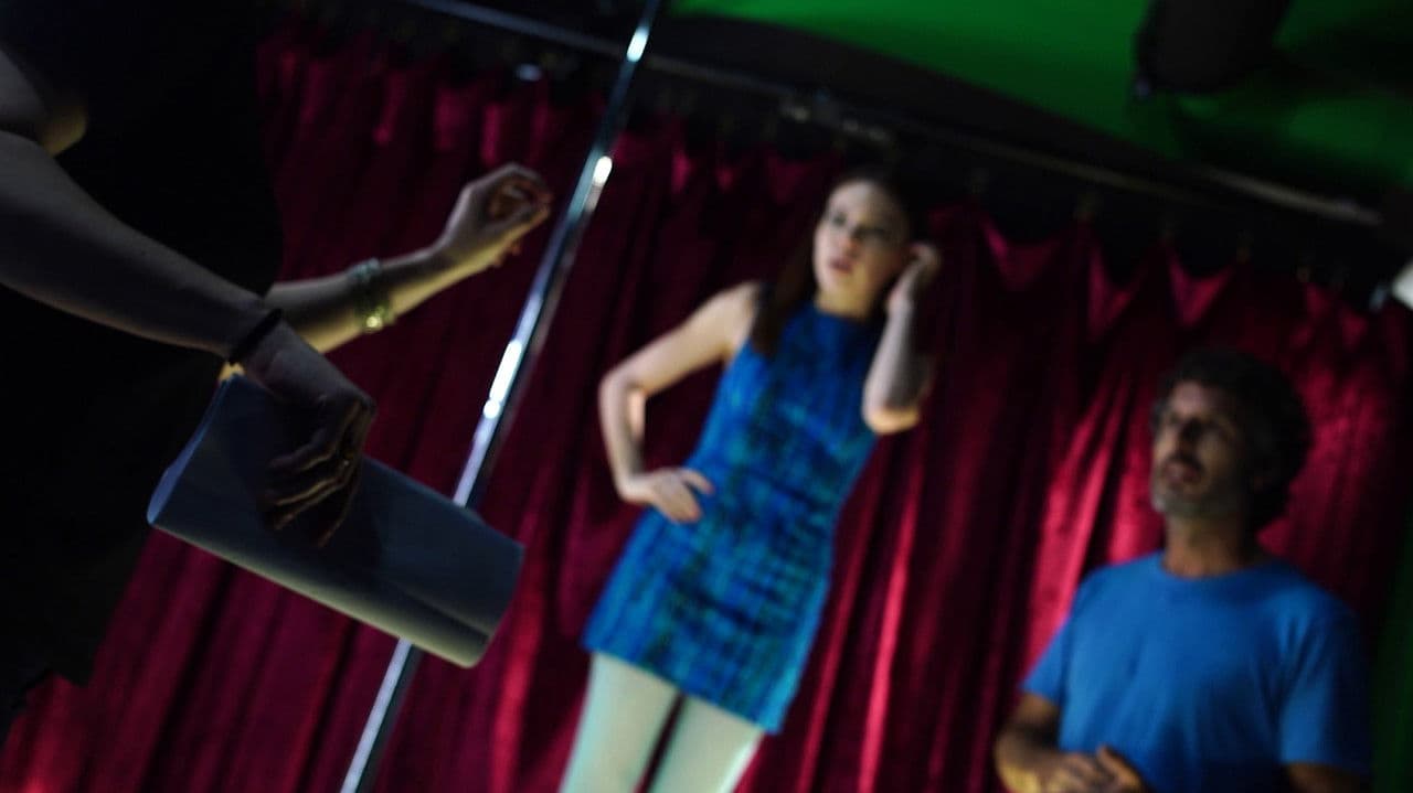 Backdrop – ENTRE TOMA Y TOMA