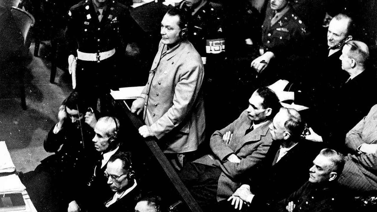 Backdrop – La Traque des nazis