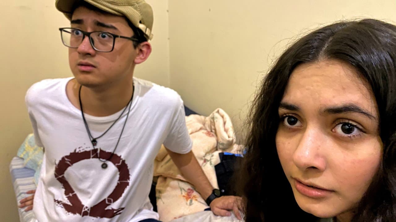 Backdrop – A Filha Favorita do Terceiro Mundo