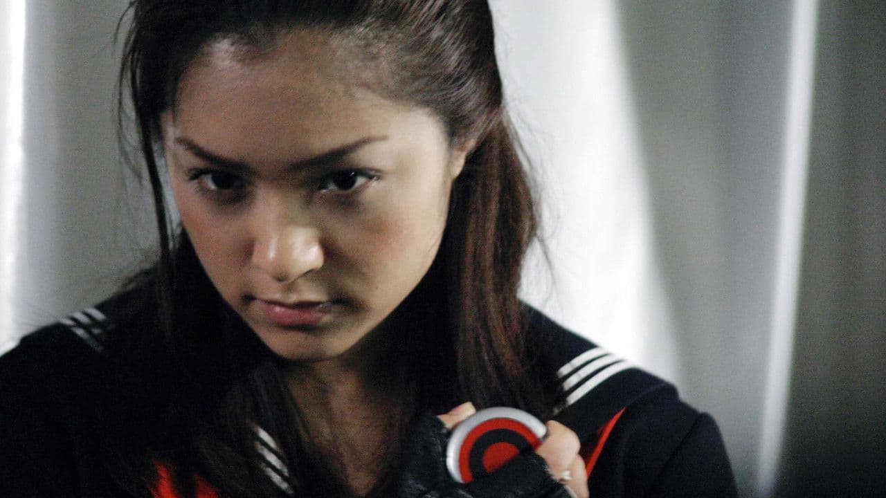 Backdrop – スケパン刑事 バージンネーム=諸見栄サキ