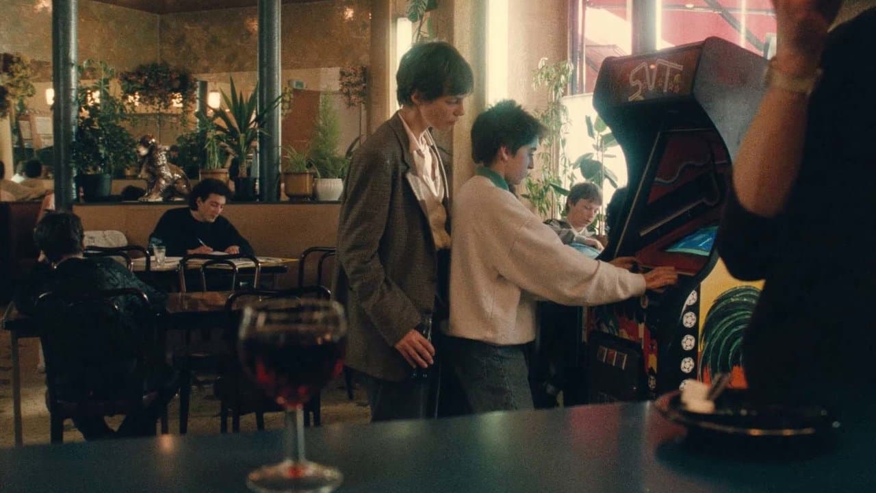 Backdrop – Die Zeit mit Julien