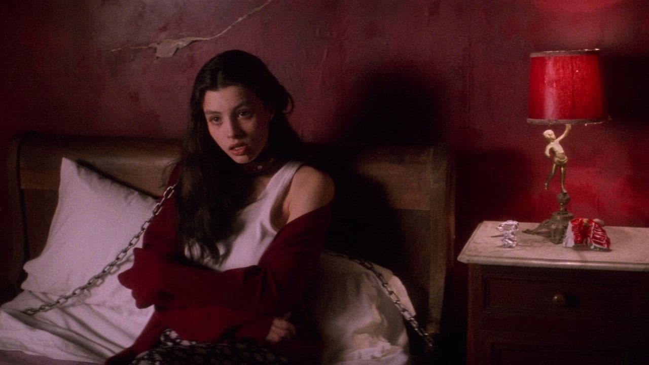 Backdrop – Die tote Mutter