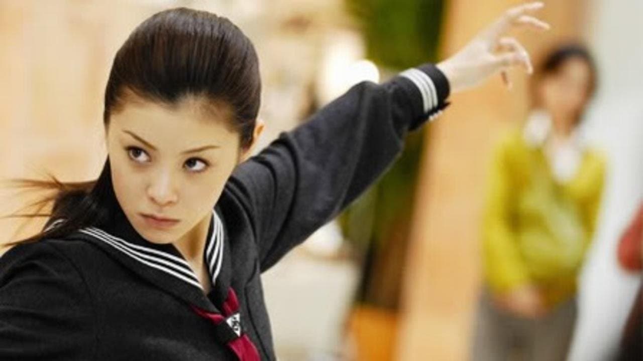 Backdrop – Yo-Yo Girl Cop