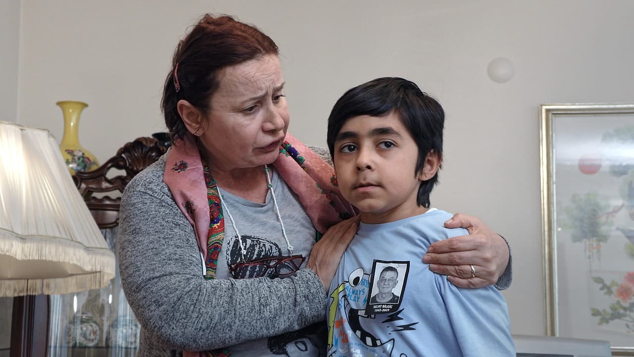 Backdrop – Ağlamak Serbest Gülmek Yasak!