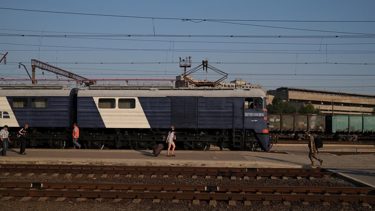 Backdrop – Des trains dans la guerre